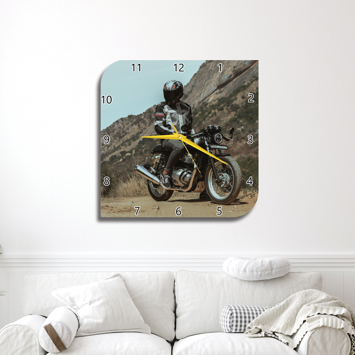 Full Pic Two-Side Curved Edge Shape Design Wall Clocks