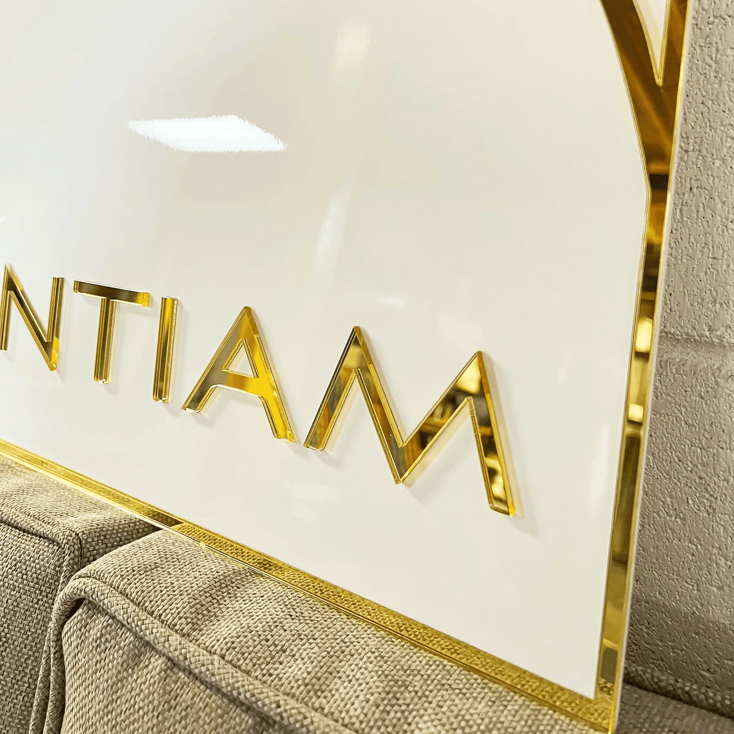 Custom White 3D Acrylic Square Business Logo Signs