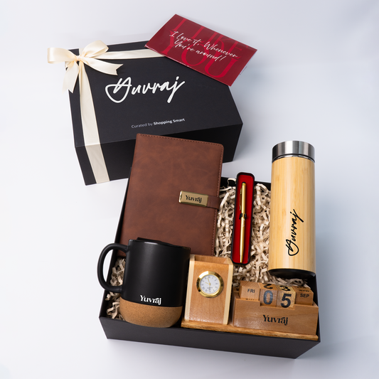 The Signature Desk Set