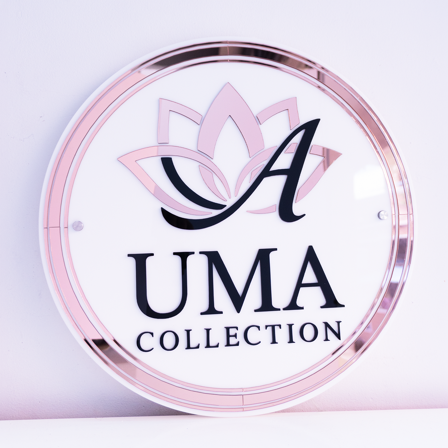 Custom White 3D Acrylic Round Business Logo Signs