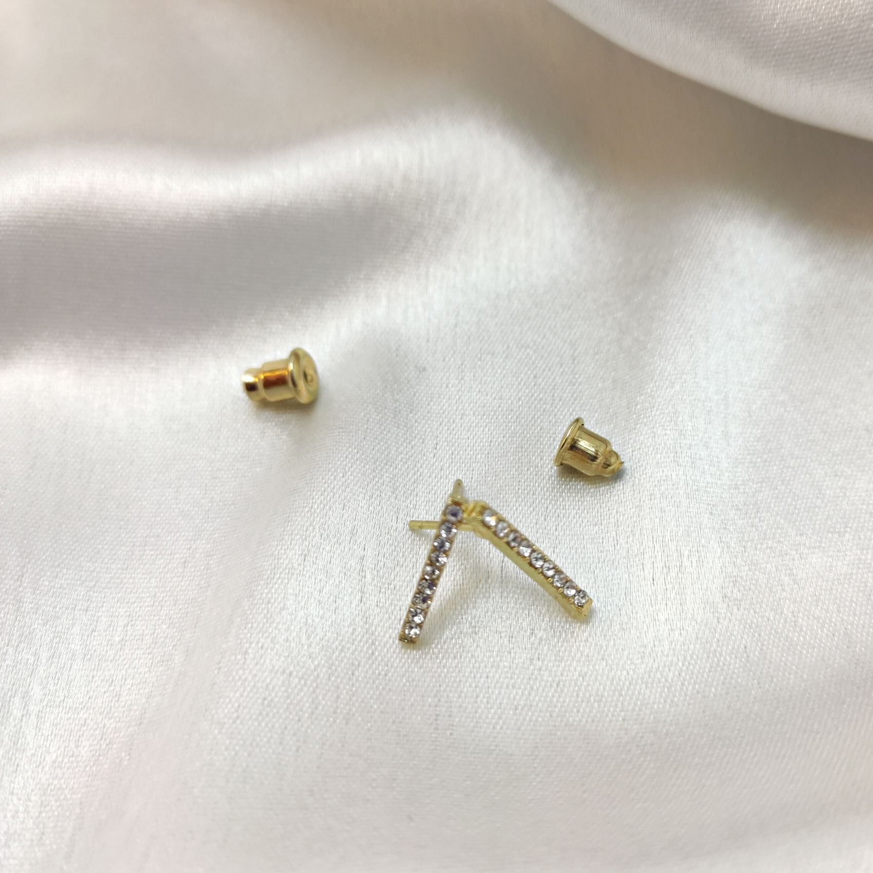 Artificial Diamond crafted Studs